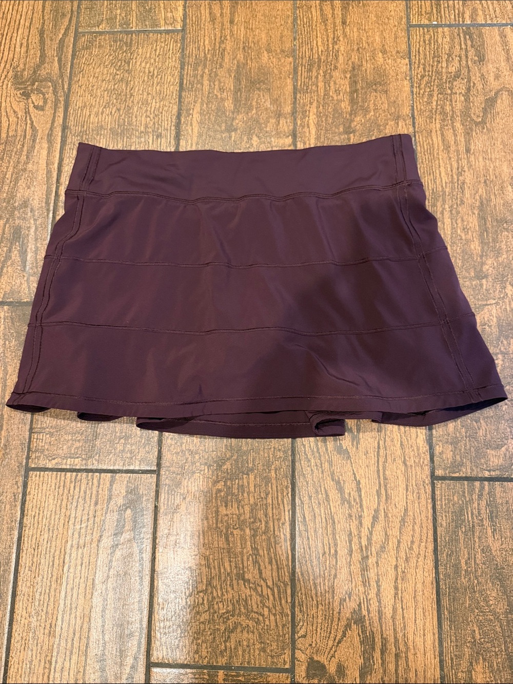 Lululemon pace rival skirt EUC 12